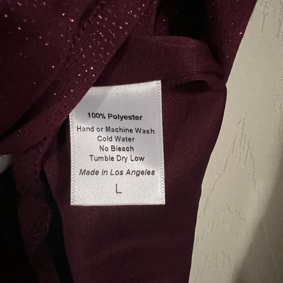 Sparkling Square Neck Dress in Burgundy - Picture 4 of 4